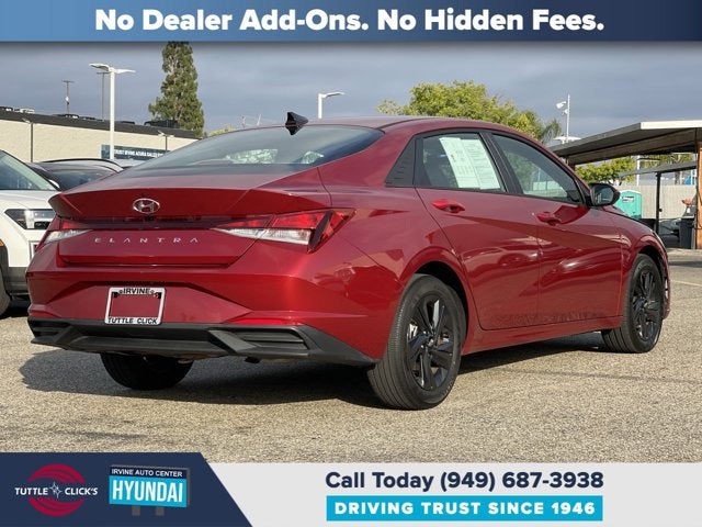 2023 Hyundai ELANTRA SEL