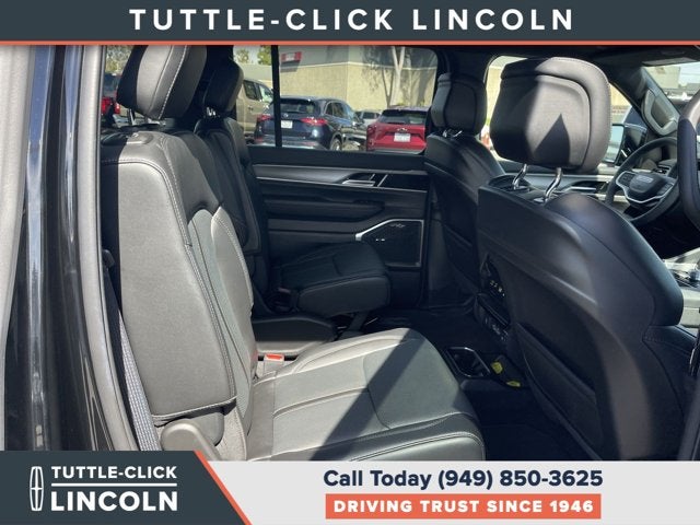 2026 Jeep Grand Wagoneer 4DR 2WD