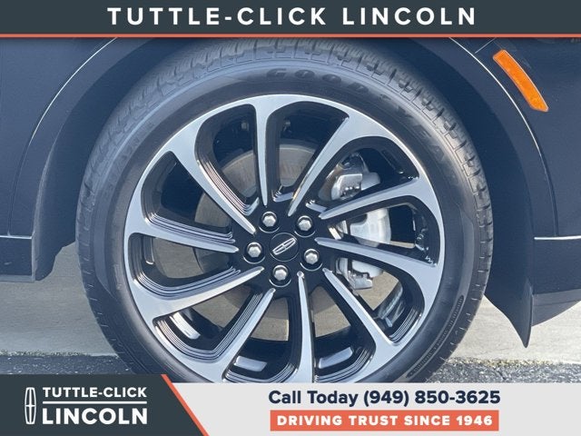 2024 Lincoln Nautilus Black Label