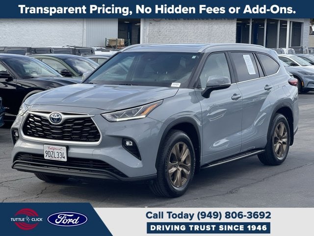 2023 Toyota Highlander Hybrid Bronze Edition