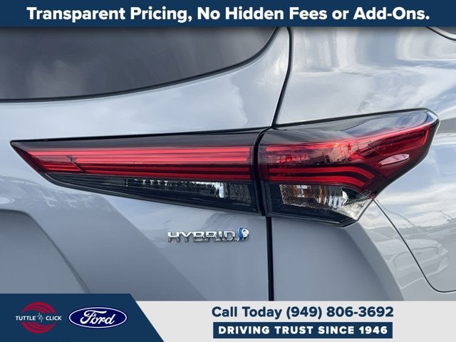 2023 Toyota Highlander Hybrid Bronze Edition