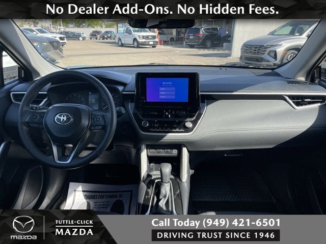 2025 Toyota Corolla Cross LE
