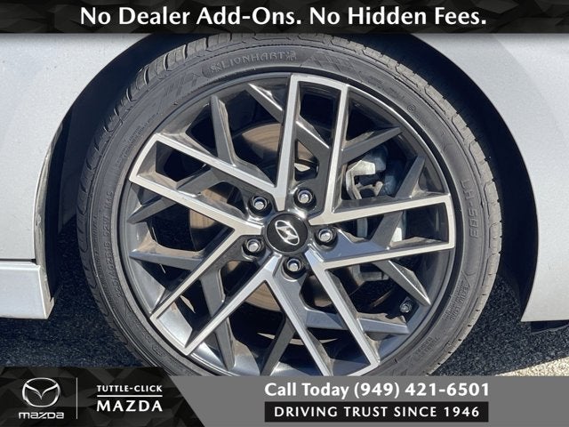 2020 Hyundai Elantra Sport