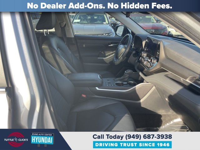2024 TOYOTA TRUCK HIGHLANDER XLE