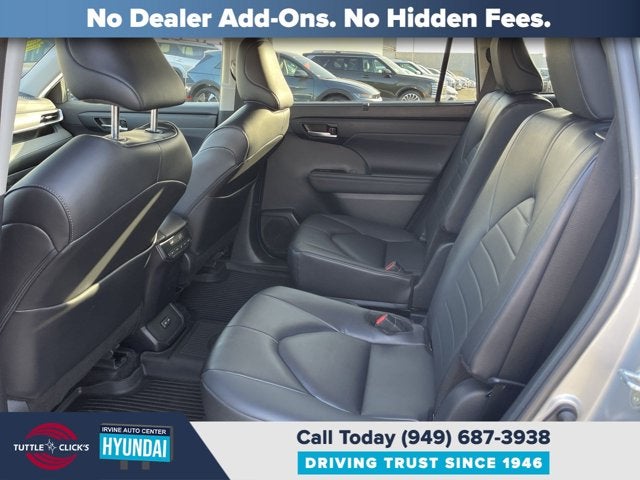 2024 TOYOTA TRUCK HIGHLANDER XLE
