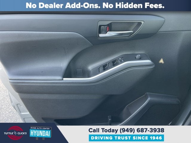 2024 TOYOTA TRUCK HIGHLANDER XLE