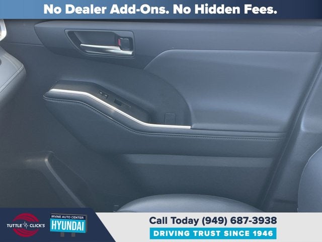 2024 TOYOTA TRUCK HIGHLANDER XLE