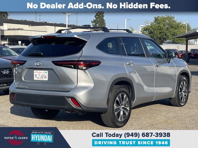 2024 TOYOTA TRUCK HIGHLANDER XLE