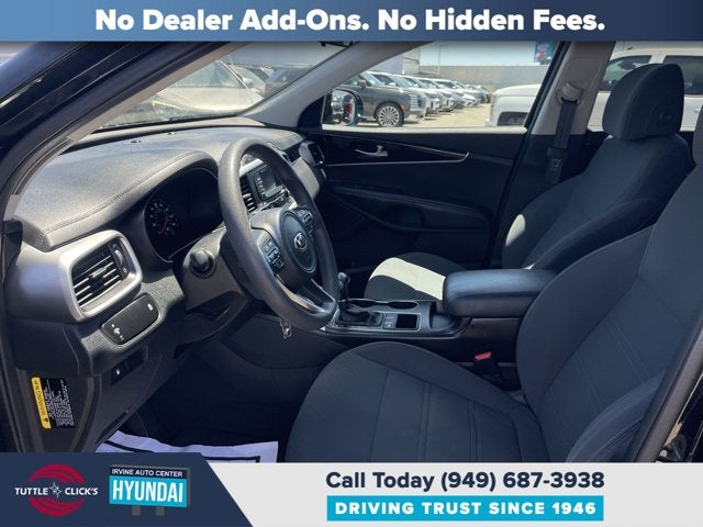 2017 Kia SORENTO L