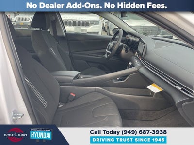 2025 Hyundai Elantra SEL Convenience