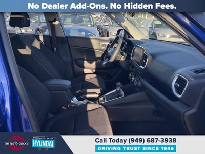 2025 Hyundai VENUE SEL