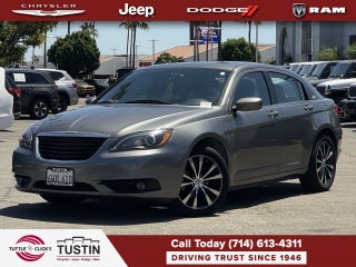 2012 Chrysler 200 Touring