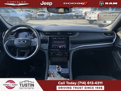 2023 Jeep Grand Cherokee Altitude 4x2