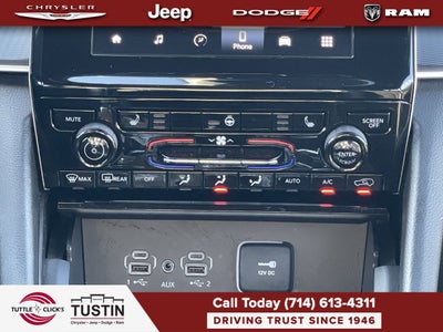 2023 Jeep Grand Cherokee Altitude 4x2