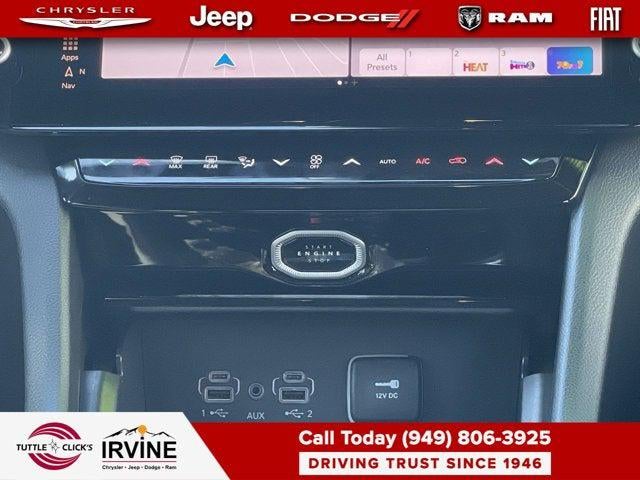 2026 Jeep Grand Cherokee Altitude 4x2