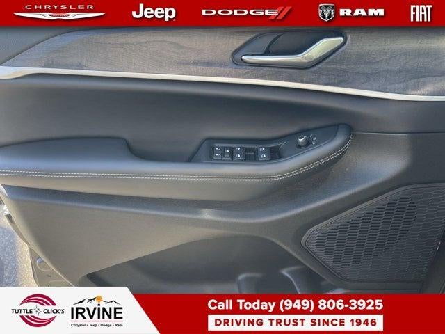 2026 Jeep Grand Cherokee Altitude 4x2