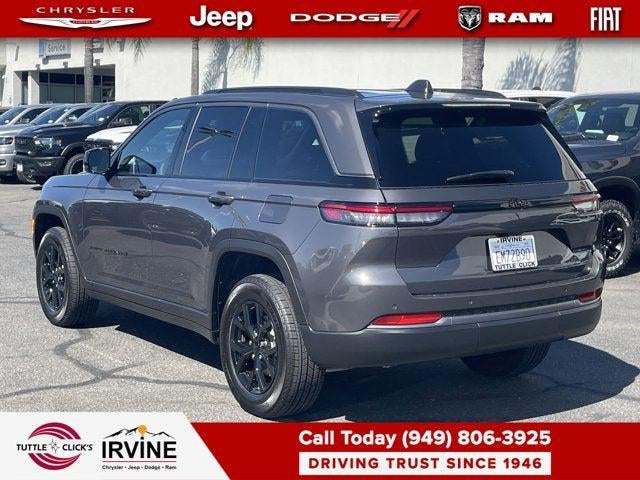 2026 Jeep Grand Cherokee Altitude 4x2