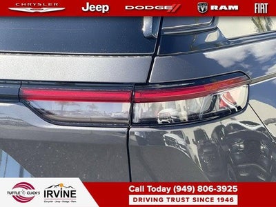 2026 Jeep Grand Cherokee Altitude 4x2