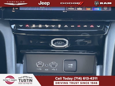 2026 Jeep Grand Cherokee Laredo