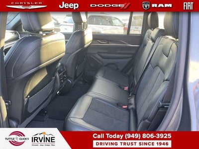 2026 Jeep Grand Cherokee GRAND CHEROKEE LAREDO ALTITUDE 4X2