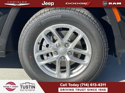2026 Jeep Grand Cherokee GRAND CHEROKEE LAREDO X 4X4