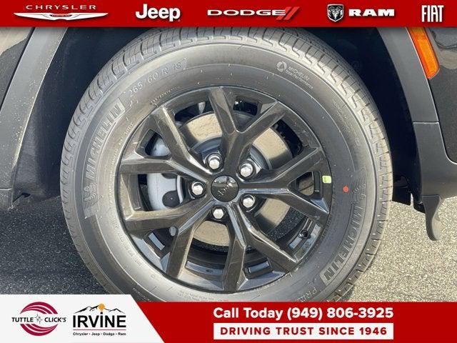 2026 Jeep Grand Cherokee GRAND CHEROKEE LAREDO ALTITUDE 4X4