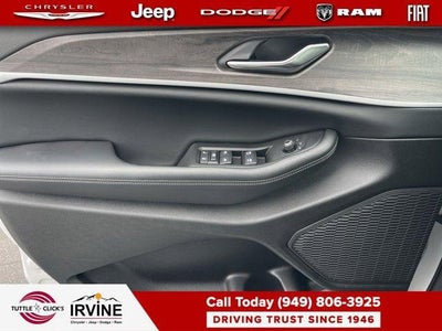 2026 Jeep Grand Cherokee Altitude 4x4
