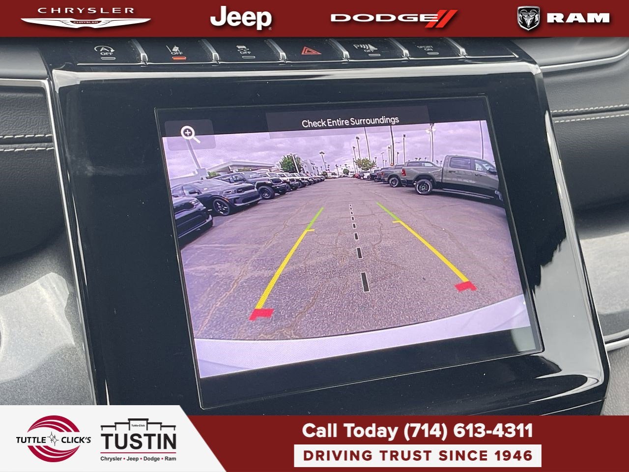 2023 Jeep Grand Cherokee L Laredo 4x2