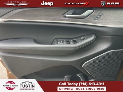 2026 Jeep Grand Cherokee GRAND CHEROKEE L LIMITED 4X2