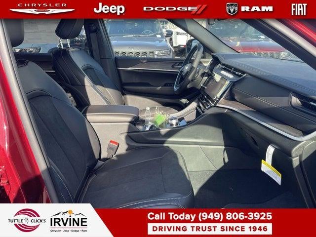 2026 Jeep Grand Cherokee GRAND CHEROKEE L LAREDO ALTITUDE 4X4