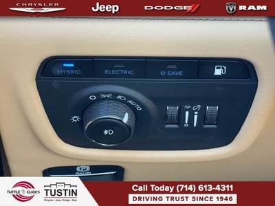 2023 Jeep Grand Cherokee 4xe Summit Reserve
