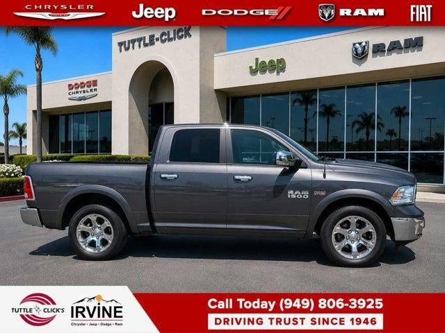 2017 RAM 1500 Laramie Crew Cab 4x2 5'7' Box