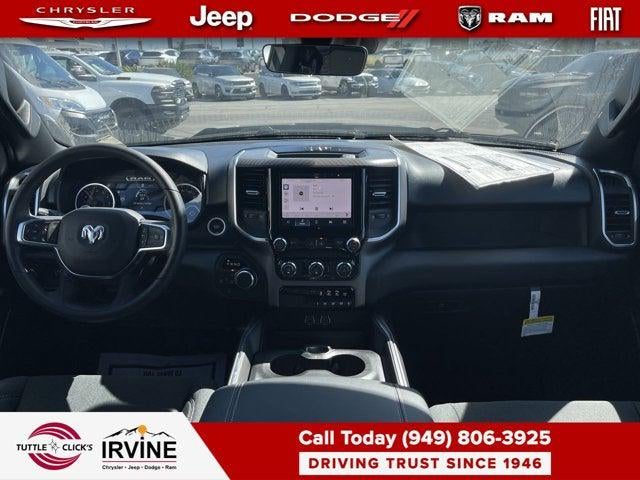 2026 RAM 1500 RAM 1500 EXPRESS CREW CAB 4X4 5'7' BOX