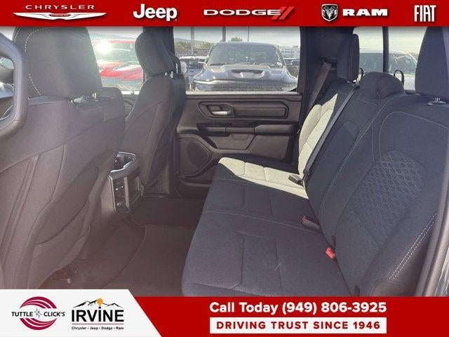 2026 RAM 1500 RAM 1500 EXPRESS CREW CAB 4X4 5'7' BOX