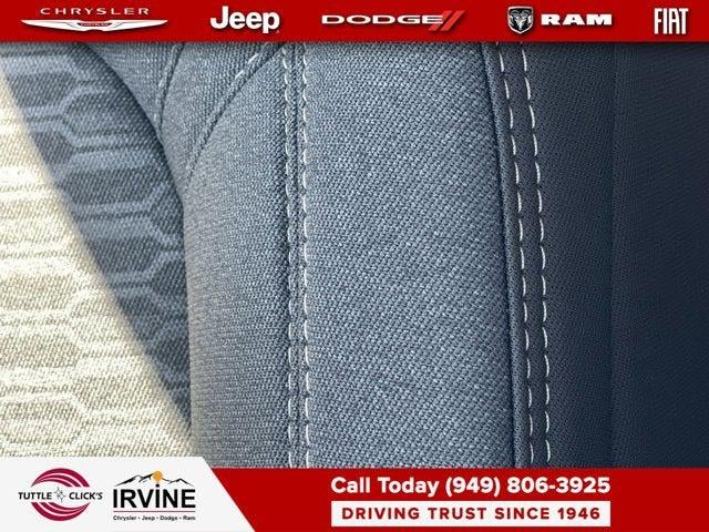 2026 RAM 1500 RAM 1500 EXPRESS CREW CAB 4X4 5'7' BOX