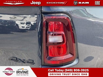 2026 RAM 1500 RAM 1500 EXPRESS CREW CAB 4X4 5'7' BOX