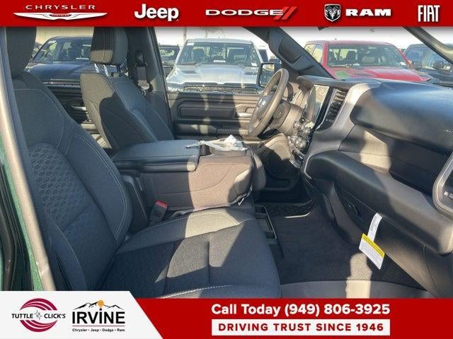 2026 RAM 1500 RAM 1500 WARLOCK CREW CAB 4X4 5'7' BOX