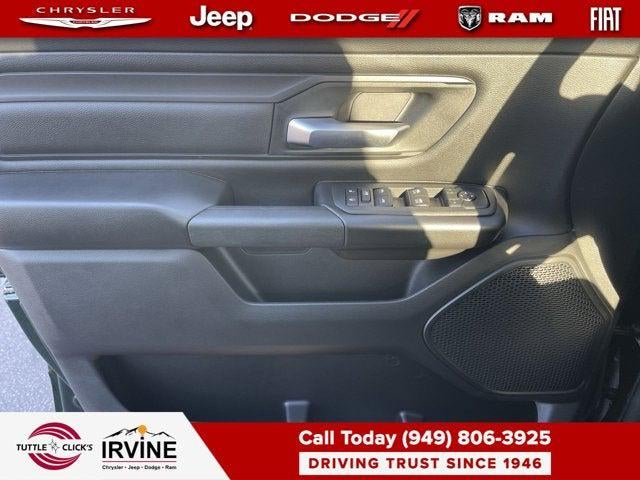 2026 RAM 1500 RAM 1500 WARLOCK CREW CAB 4X4 5'7' BOX