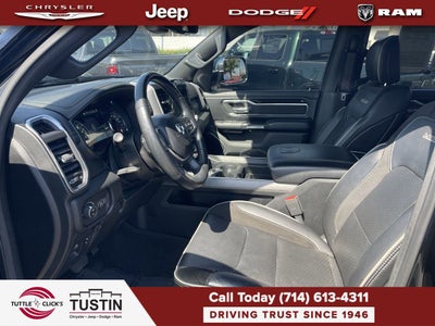 2020 RAM 1500 Laramie Crew Cab 4x4 5'7' Box