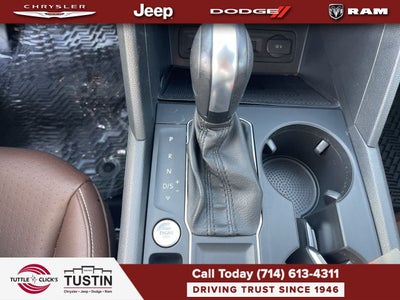 2021 Volkswagen Atlas 3.6L V6 SE w/Technology R-Line