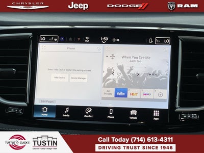 2026 Chrysler Pacifica Select