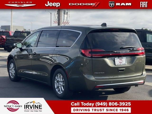 2027 Chrysler Pacifica PACIFICA SELECT