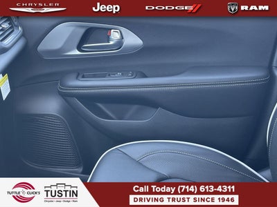 2026 Chrysler Pacifica Limited