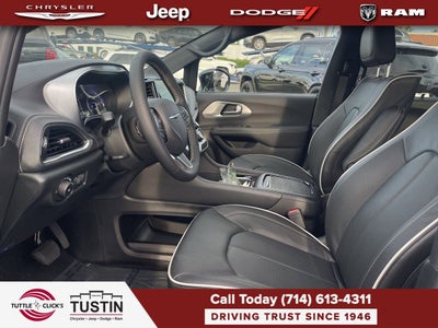 2026 Chrysler Pacifica Limited