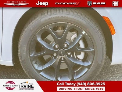 2027 Chrysler Pacifica PACIFICA LIMITED AWD