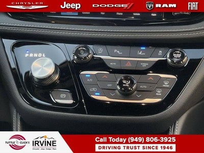 2027 Chrysler Pacifica PACIFICA LIMITED AWD