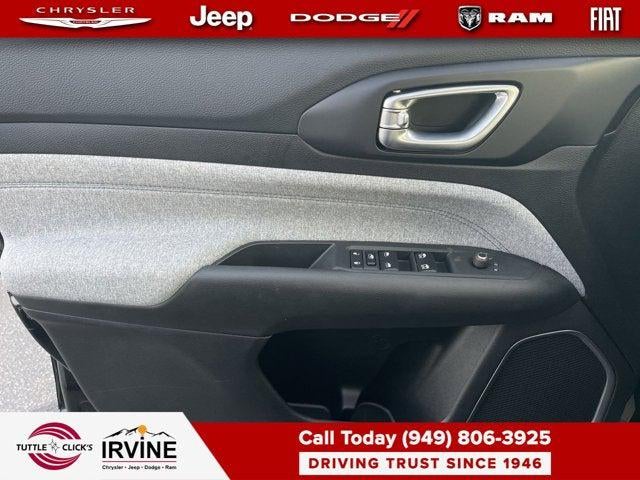 2025 Jeep Compass COMPASS SPORT 4X4