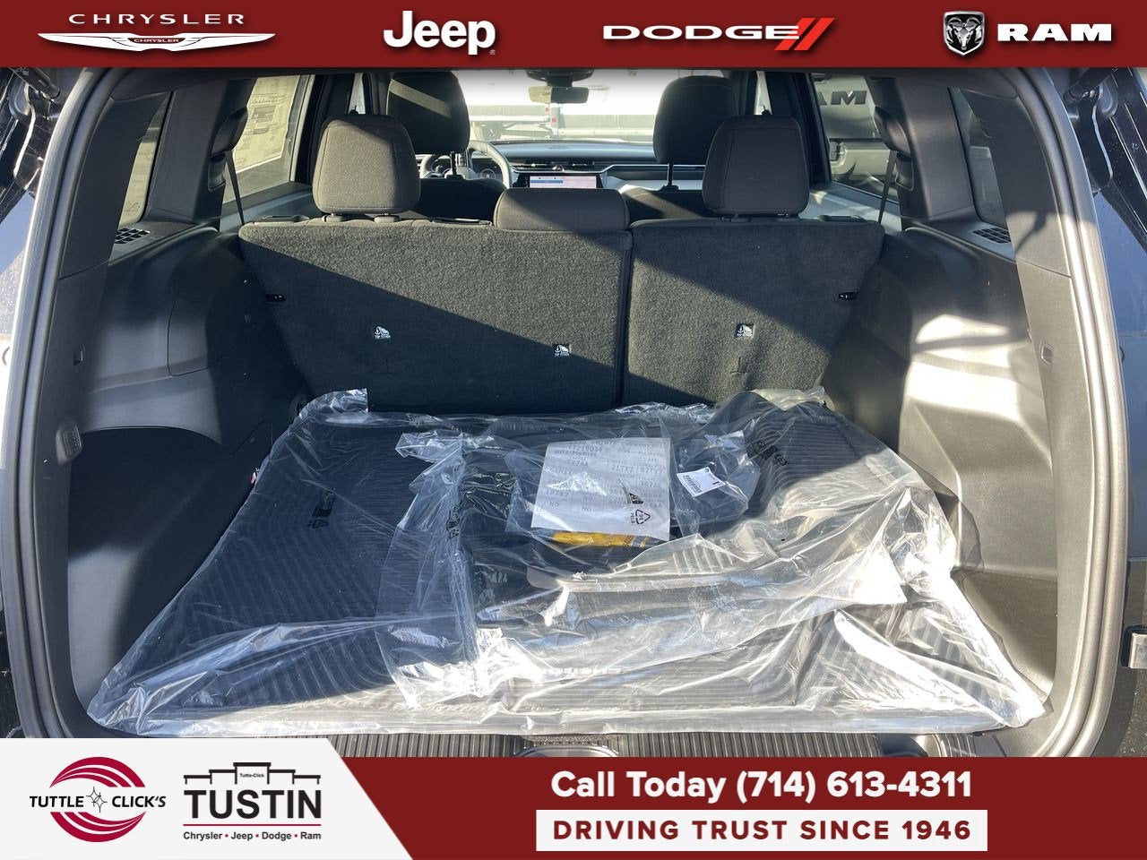 2026 Jeep Cherokee Laredo