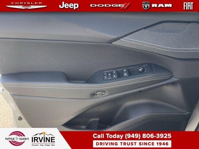 2026 Jeep Cherokee CHEROKEE LAREDO 4X4
