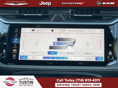 2026 Jeep Cherokee Laredo